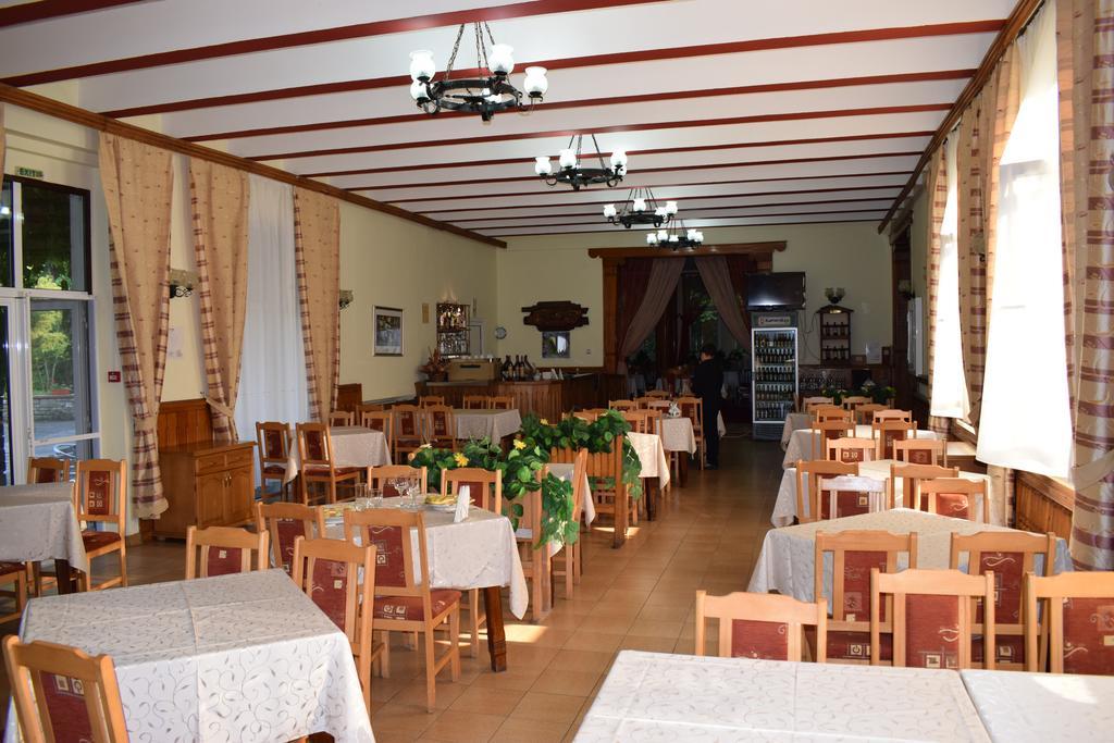 Балнеохотел "Люляци" Vrabtsite Εξωτερικό φωτογραφία